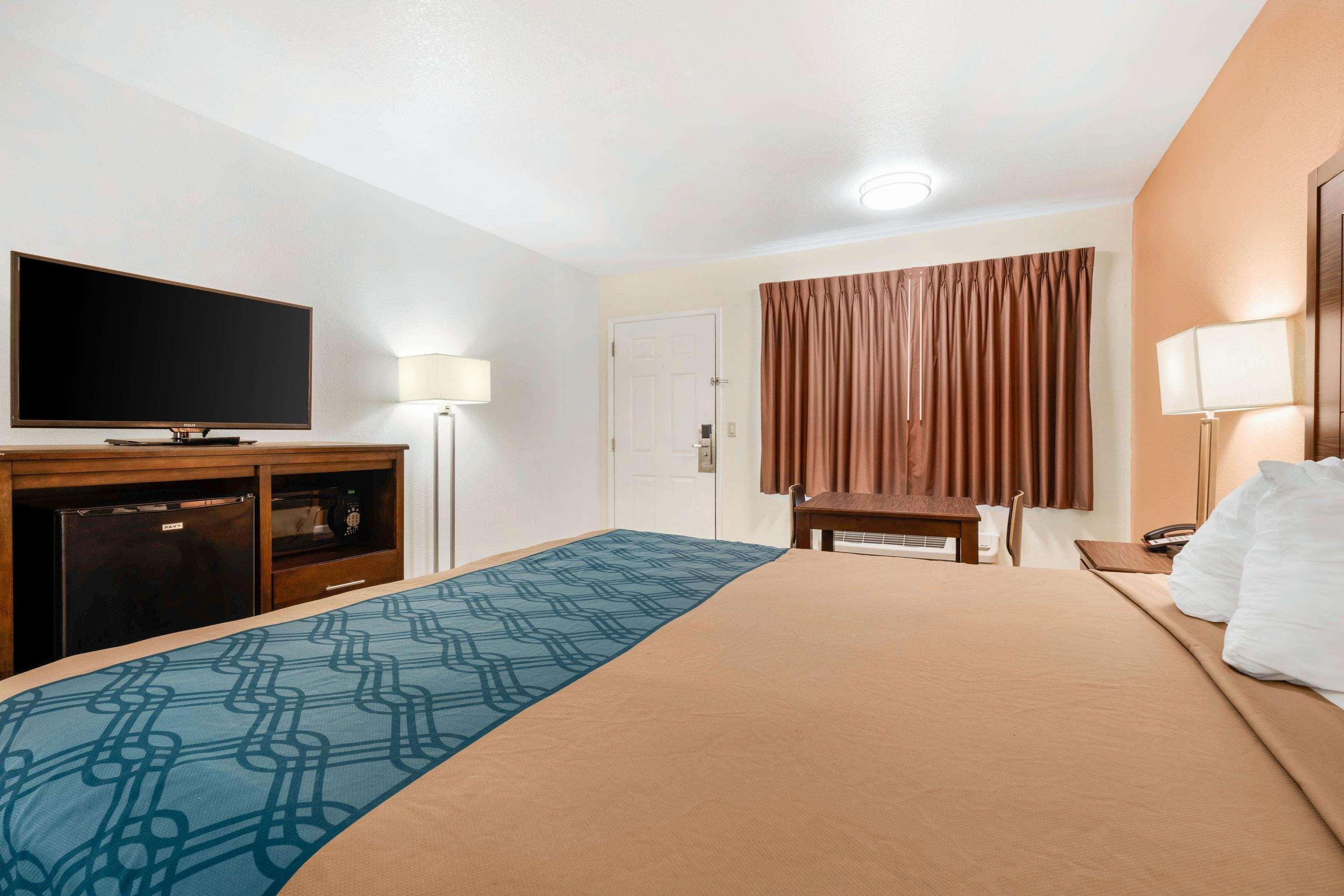 Hotel Surestay By Western Williams