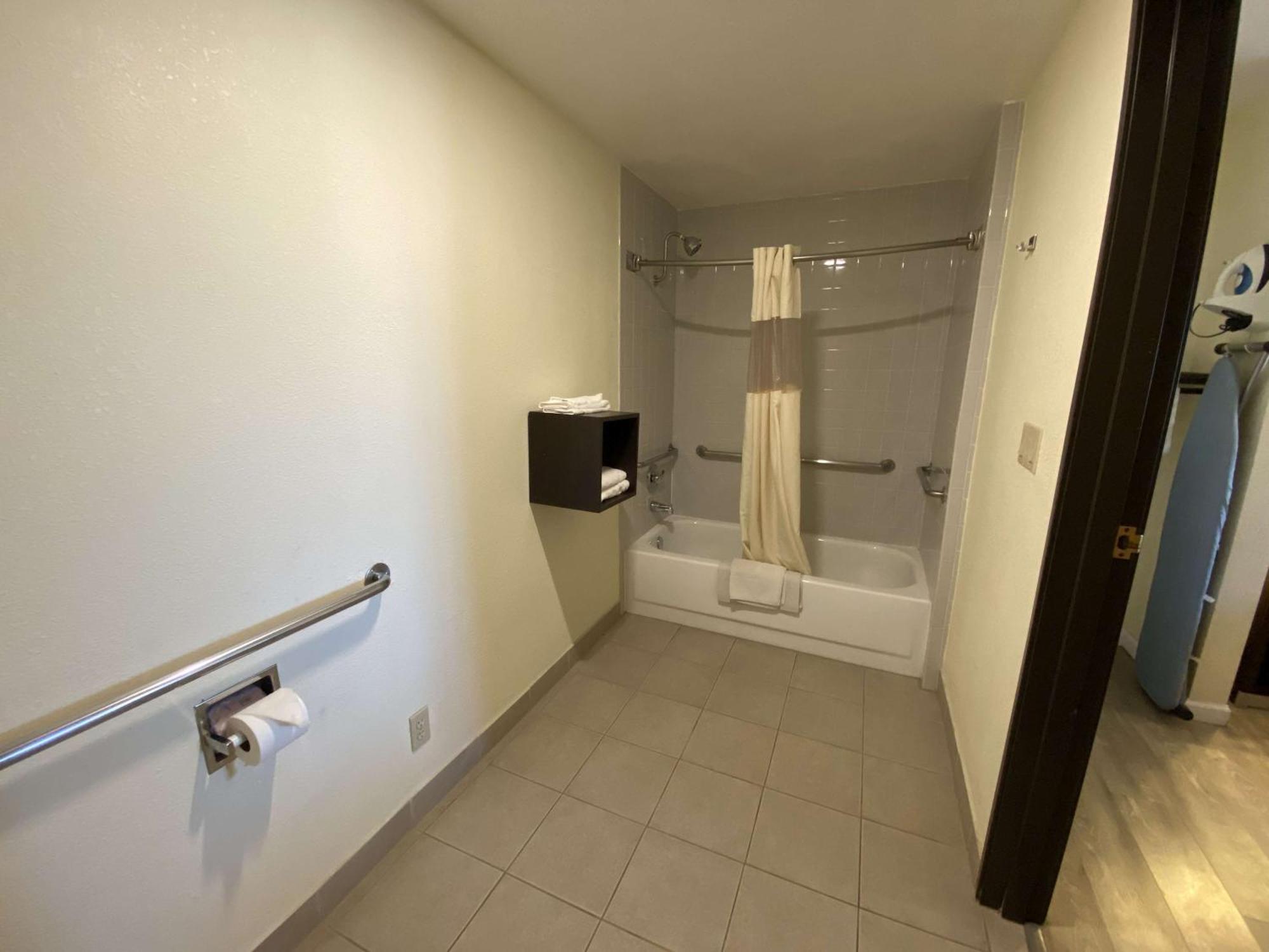 Surestay By Western Hotel Williams